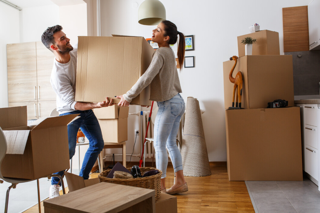 how to pack for moving house